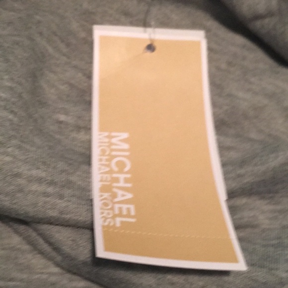 Firm Price !MIchael Kors  Light Turtle neck woman’s M - Picture 3 of 11